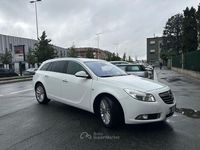 Usata Opel Insignia 160 CV (117 kW) 2012 Bianco Station wagon