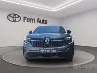 Usata Renault Espace Techno 200 CV (147 kW) 2024 Grigio SUV