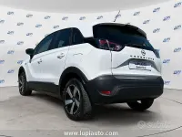 Usata Opel Crossland Edition 110 CV (80 kW) 2022 Bianco SUV