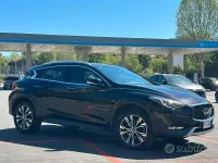 Usata Infiniti QX30 Luxe 170 CV (125 kW) 2018 Viola SUV