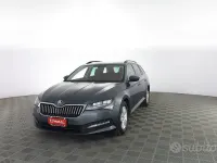 Usata Skoda Superb Ambition 120 CV (88 kW) 2020 Grigio quarzo Station wagon
