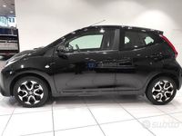 Usata Toyota Aygo Connect Style 72 CV (52 kW) 2021 Nero Utilitaria