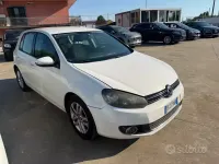 Usata VW Golf VI Highline 105 CV (77 kW) 2011 Bianco Utilitaria