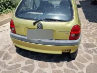 Usata Opel Corsa 54 CV (39 kW) 1997 Giallo Utilitaria