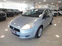 Usata Fiat Grande Punto 65 CV (47 kW) 2006 Argento Utilitaria