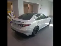 Nuova Alfa Romeo Giulia Veloce 211 CV (155 kW) 2026 Bianco lunare Berlina