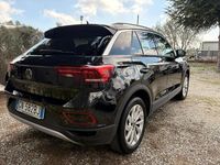 Usata VW T-Roc Life 116 CV (85 kW) 2023 Nero SUV