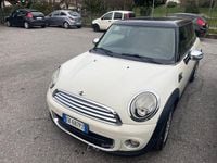 Begagnad Mini ONE 90 HK (66 kW) 2011 Vit Halvkombi