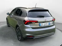 Usata Fiat Tipo Cross 95 CV (69 kW) 2022 Grigio Utilitaria