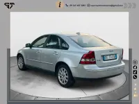 Usata Volvo S40 Summum 136 CV (100 kW) 2007 Argento Berlina