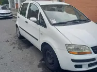 Usata Fiat Idea 69 CV (50 kW) 2005 Bianco Monovolume