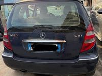 Usata Mercedes A180 Elegance 109 CV (80 kW) 2008 Blu/azzurro Monovolume
