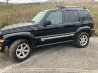 Usata Jeep Cherokee 2006 Nero SUV