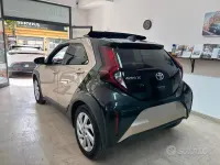 Usata Toyota Aygo X Trend 72 CV (52 kW) 2022 Giallo SUV