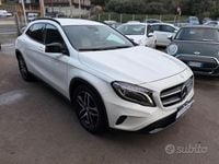Usata Mercedes GLA220 177 CV (130 kW) 2016 Bianco SUV