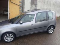 Usata Skoda Roomster Ambition 90 CV (66 kW) 2011 Grigio Monovolume