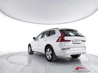 Usata Volvo XC60 Core 197 CV (144 kW) 2022 Bianco SUV