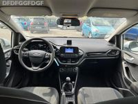 Usata Ford Fiesta 70 CV (51 kW) 2018 Bianco Utilitaria