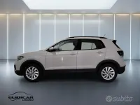 Usata VW T-Cross Style 95 CV (69 kW) 2023 Beige SUV