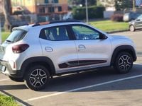 Usata Dacia Spring Comfort Plus 19 kW (26 CV) 2022 Argento Utilitaria