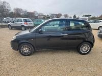 Usado Lancia Ypsilon 69 HP (50 kW) 2008 Preto Citadino