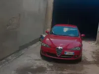 Usata Alfa Romeo 147 120 CV (88 kW) 2007 Rosso Utilitaria