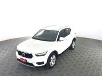 Usata Volvo XC40 129 CV (94 kW) 2022 Crystal white SUV