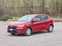 Usata Dacia Sandero Expression 100 CV (73 kW) 2022 Rosso Berlina
