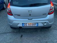 Usata Dacia Sandero 75 CV (55 kW) 2008 Utilitaria