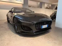 Usata Jaguar F-Type R-Dynamic 300 CV (220 kW) 2023 Nero Cabrio
