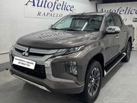 Usata Mitsubishi L200 Select 149 CV (109 kW) 2021 Grigio Pick-up