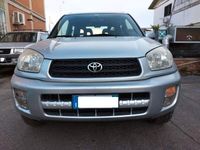 Usado Toyota RAV4 Sol 150 CV (110 kW) 2002 Plateado SUV