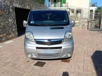 Usata Opel Vivaro 120 CV (88 kW) 2010 Grigio Monovolume