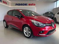 Usata Renault Clio IV LIMITED 73 CV (53 kW) 2017 Rosso Berlina