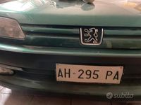 Usata Peugeot 306 Cabriolet Roland Garros 101 CV (74 kW) 1995 Cabrio