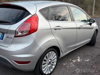 Begagnad Ford Fiesta 70 HK (51 kW) 2009 Halvkombi