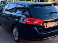 Usata Peugeot 308 Active 131 CV (96 kW) 2021 Nero Station wagon