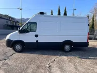 Usata Iveco Daily 136 CV (100 kW) 2011 Bianco Furgone