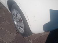Usata Toyota Yaris 69 CV (50 kW) 2009 Bianco Utilitaria