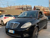 Usata Lancia Ypsilon 69 CV (50 kW) 2010 Nero Utilitaria