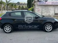 Usata Alfa Romeo Giulietta Business 120 CV (88 kW) 2019 Nero Utilitaria