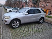 Usata Mercedes ML320 2006 Grigio SUV