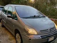 Usata Citroën Xsara Picasso 95 CV (69 kW) 2004 Grigio Monovolume