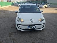 Usata VW up! high up! 68 CV (50 kW) 2014 Bianco Utilitaria