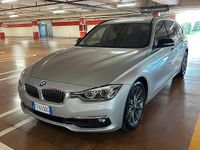 Usata BMW 320 Luxury Line 190 CV (139 kW) 2018 Grigio Station wagon