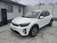 Usata Kia Stonic Urban 99 CV (72 kW) 2022 Bianco SUV