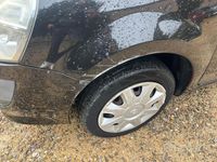 Usata Renault Modus 75 CV (55 kW) 2008 Nero Monovolume