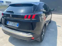 Usata Peugeot 3008 Allure 131 CV (96 kW) 2022 Nero SUV