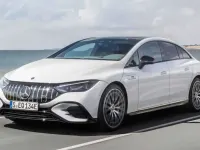 Nuova Mercedes EQE300 Advanced 108 kW (148 CV) 2025 Argento Coupé