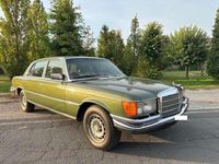 Usata Mercedes 450 220 CV (161 kW) 1976 Verde Berlina